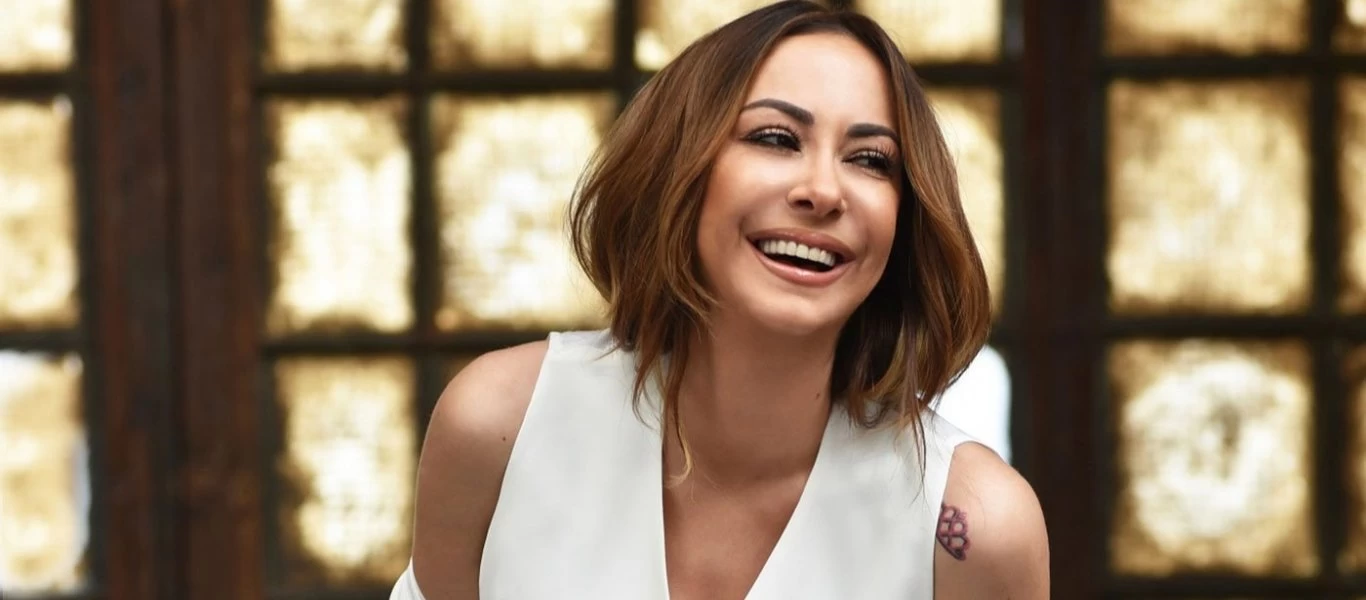 Μελίνα Ασλανίδου: Έτσι είναι η τραγουδίστρια χωρίς ίχνος μακιγιάζ (φωτό)